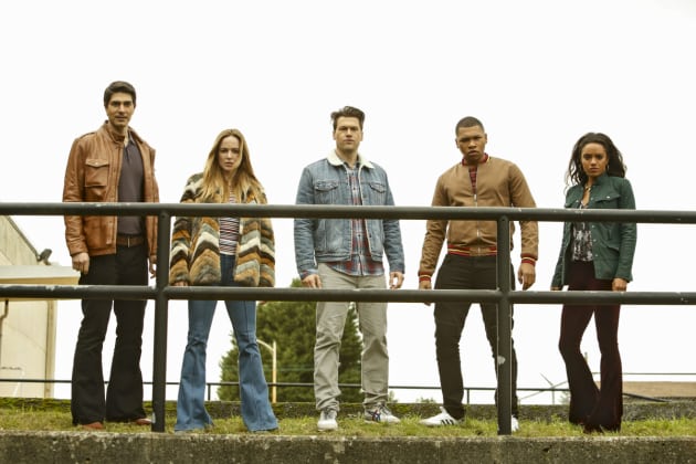 Good Timing - DC's Legends of Tomorrow Season 2 Episode 9
