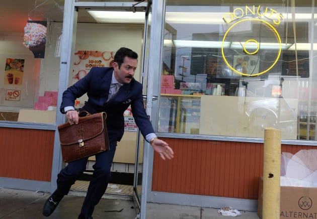 Getzing Away - Lethal Weapon Season 1 Episode 15