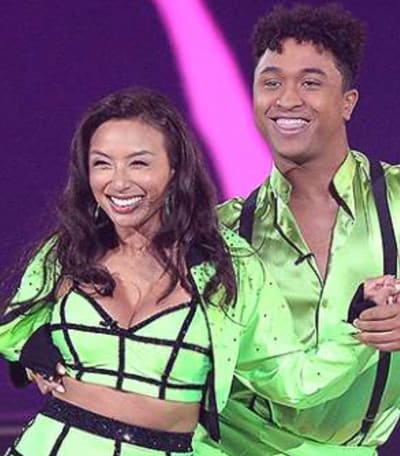 jeannie mai exit 29