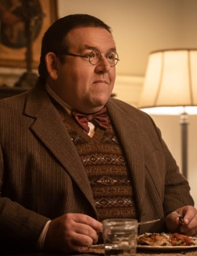 Bertram Seeks Help - Why Women Kill Season 2 Episode 5