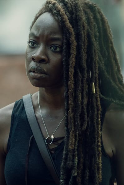Michonne Chats About the Drama - The Walking Dead