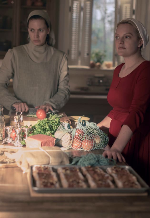 Watch the handmaid's tale s03e01 store