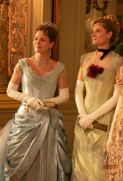 Ladies at the Ball - The Gilded Age Season 1 Episode 9