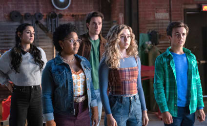 Stargirl Season 2 Episode 3 Review: Summer School: Chapter Three