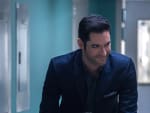 Dr. Linda Helps Again - Lucifer Season 2 Episode 16