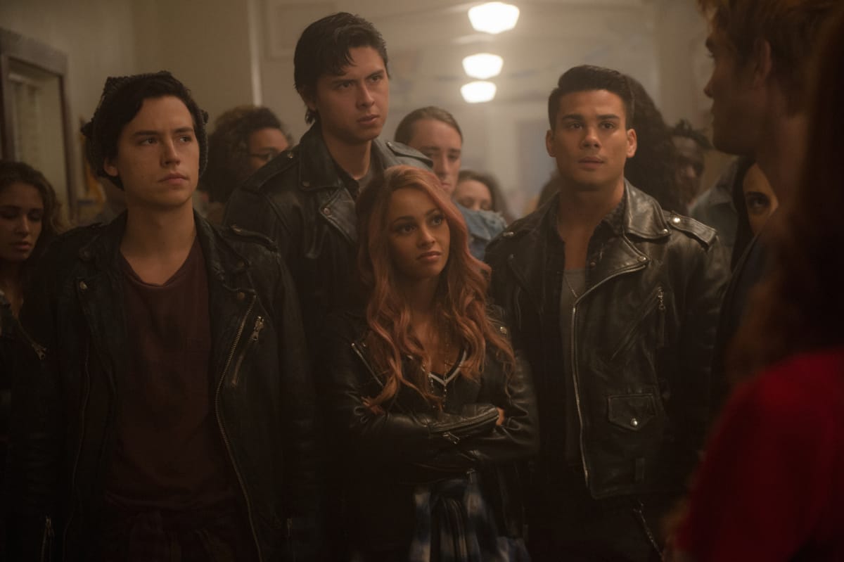 Riverdale season 2 2025 episode 2 putlocker