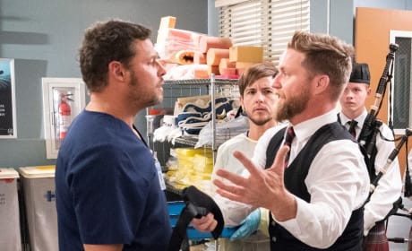 Watch greys anatomy hotsell s15e13