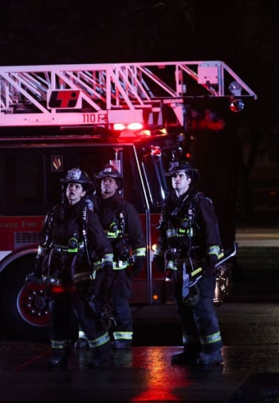 Observando la acción - Chicago Fire Temporada 12 Episodio 4