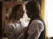 Kissy Kissy - 12 Monkeys Season 3 Episode 10