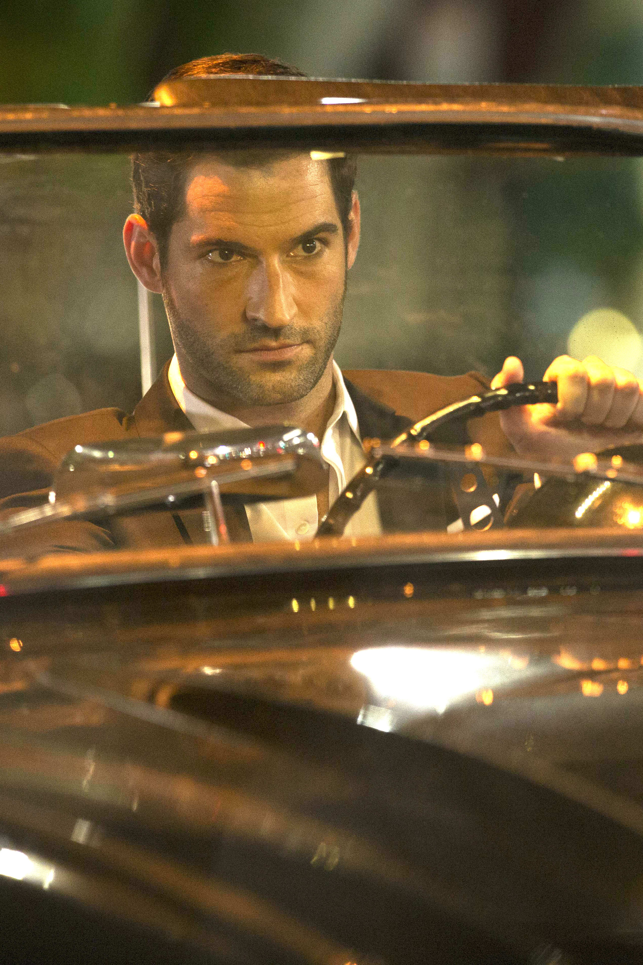 Lucifer Season 1 Episode 1 Review Not Running with this Devil