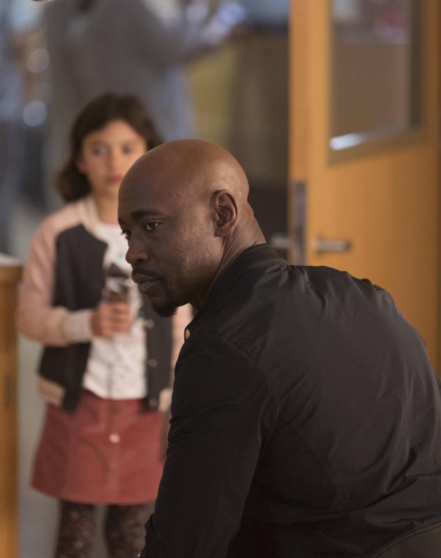 Angels - Lucifer Season 2 Episode 13