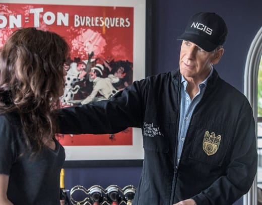 Protective Custody - NCIS: New Orleans Season 4 Episode 21