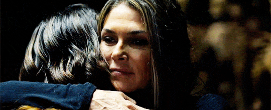 Abby Hugs Raven - The 100 Season 6 Episode 12