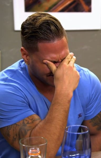 Ronnie Laughing - Jersey Shore: Family Vacation