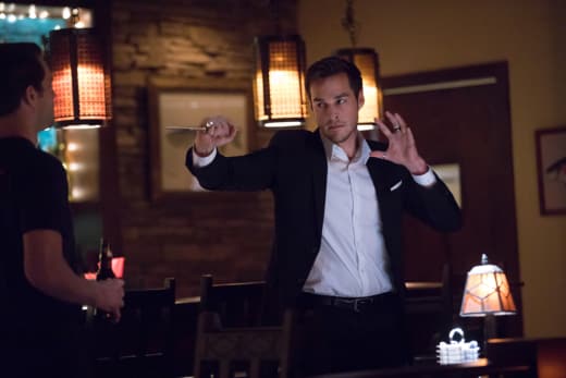 The Vampire Diaries Round Table The Siphon Twins Tv Fanatic The Vampire Diaries Round Table The Siphon Twins Tv Fanatic