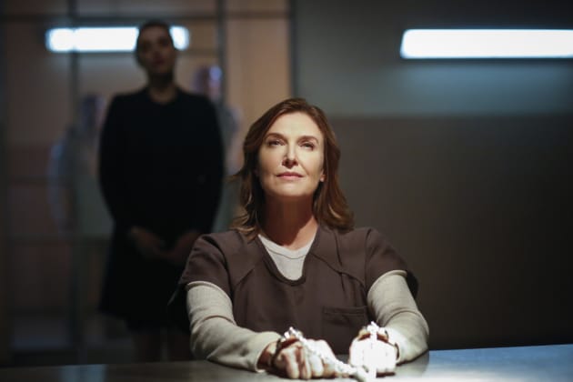Lillian is Back - Supergirl Season 2 Episode 12