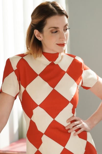 Lauren Smiles - Younger Temporada 7 Episodio 10