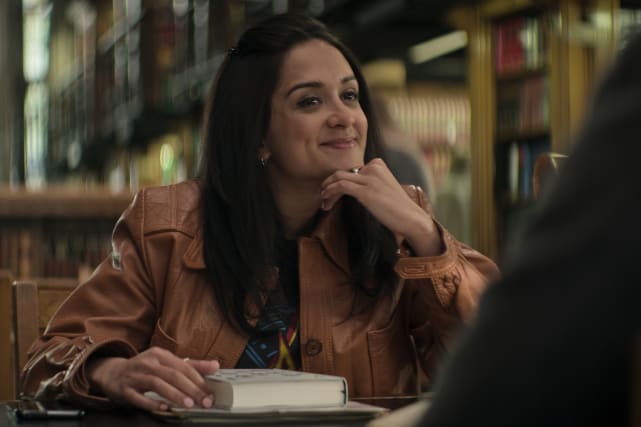 Amy Leigh Hickman as Nadia - YOU
