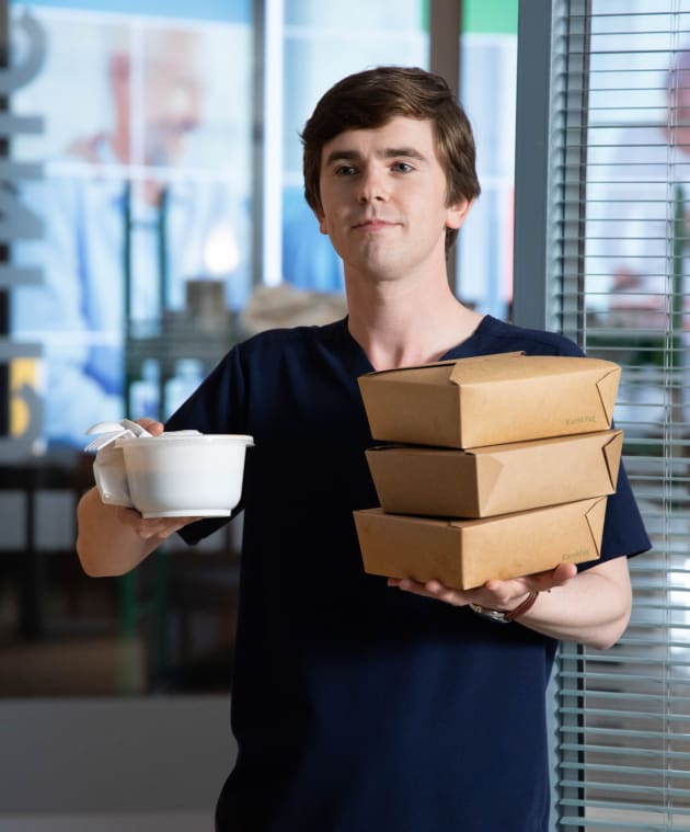 Shaun Brings Lunch - The Good Doctor Season 3 Episode 2