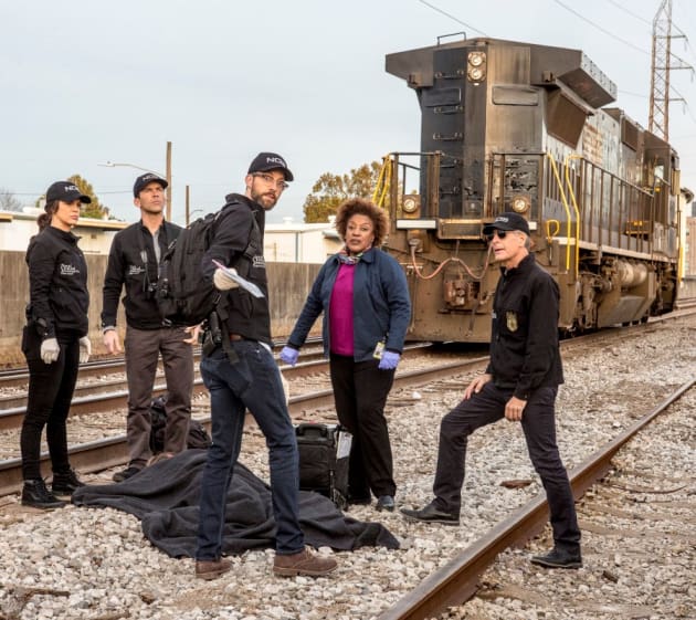 Victim of a Train - NCIS: New Orleans Season 4 Episode 14