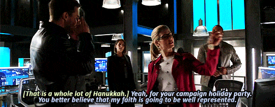 Felicty Smoak -- Arrow