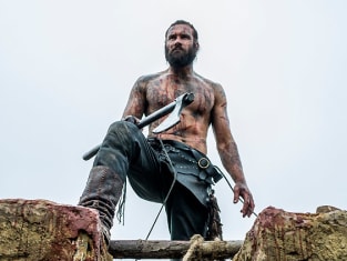 Rollo Attacks Paris Vikings TV Fanatic