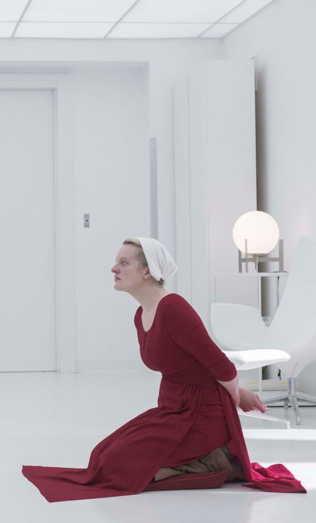 The handmaid's hotsell tale streaming 3x09
