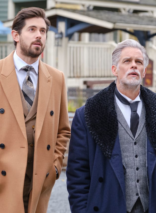 Watching Someone Work - When Calls the Heart Season 9 Episode 11