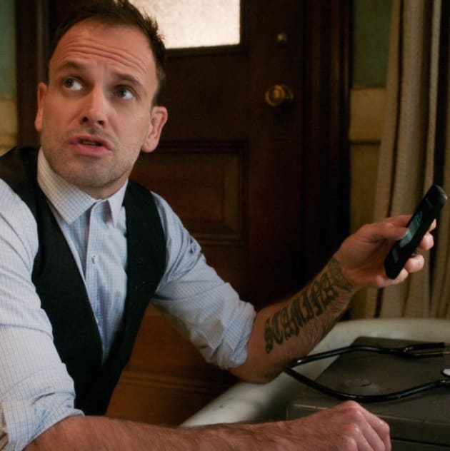 Trying to Reconnect - Elementary Season 7 Episode 9