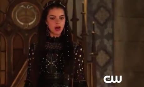 Popular Reign Photos - Page 10 - TV Fanatic