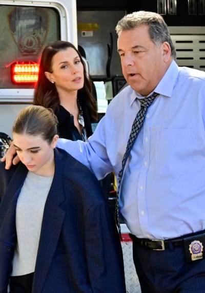 Protecting His Daughter - Blue Bloods Season 13 Episode 7