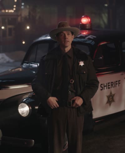 A Crooked Cop - Riverdale Season 6 Episode 11