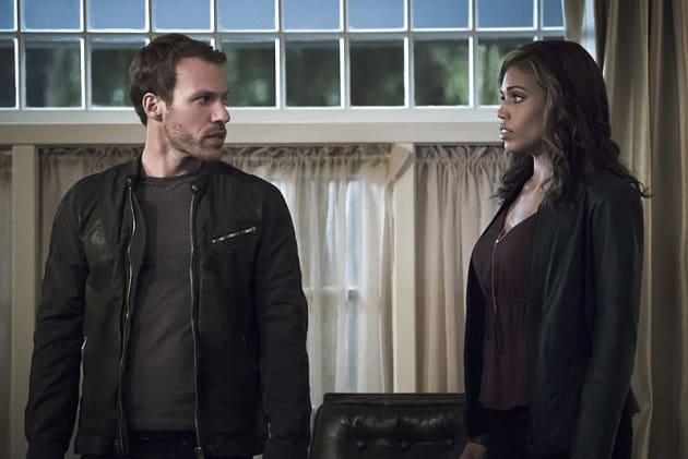 Hawk People Arrow Season 4 Episode 8 TV Fanatic