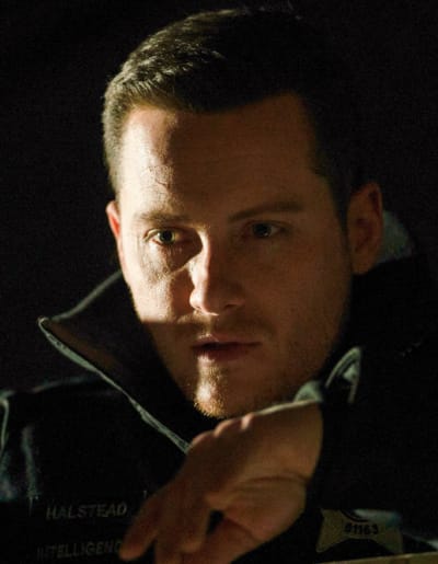 L-Word - Chicago PD Season 8 Episode 11