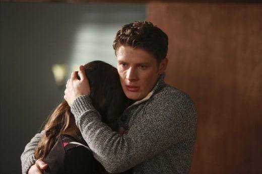 Ravenswood Finale Image