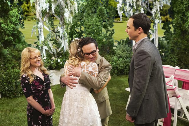 The Beautiful Couple - The Big Bang Theory Season 10 Episode 1