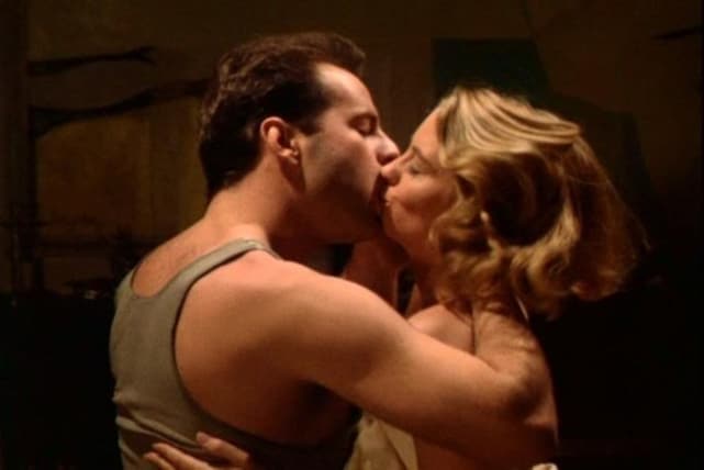 David and Maddie - Moonlighting