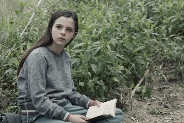 Fear The Walking Dead Season 4 Episode 9 Review People Like Us Tv Fanatic