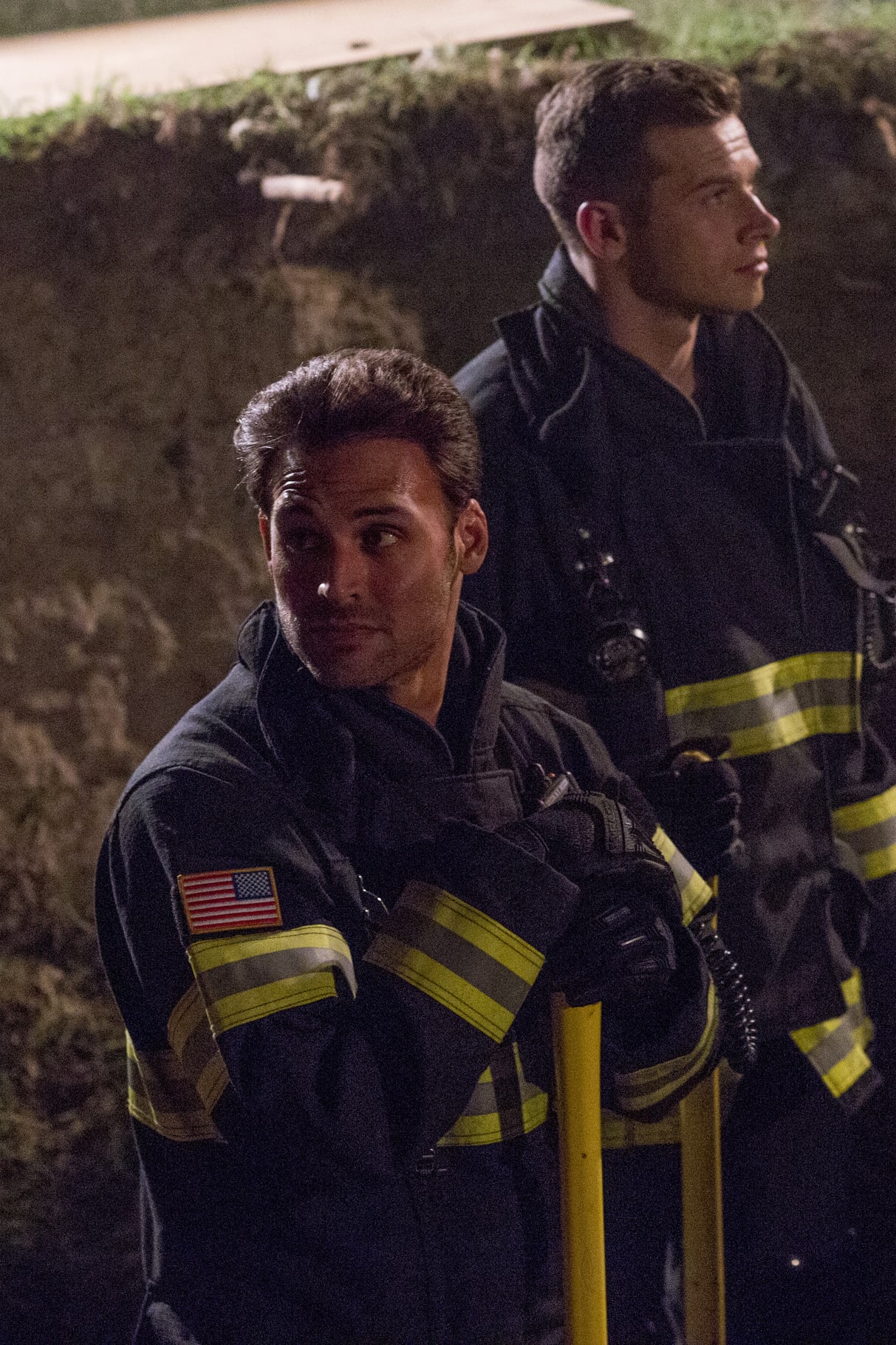 9 1 1 Season 2 Episode 7 Review Haunted Tv Fanatic