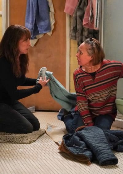 Louise Helps Jackie - The Conners Season 3 Episode 9