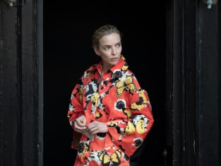 Killing eve watch new arrivals online