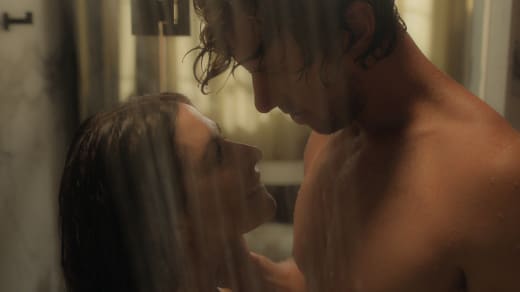 Steamy Shower Scene on Season 2 of Sex/Life