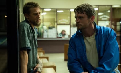 Jungleland Review: Charlie Hunnam Shines in Fraternal Fight Club  