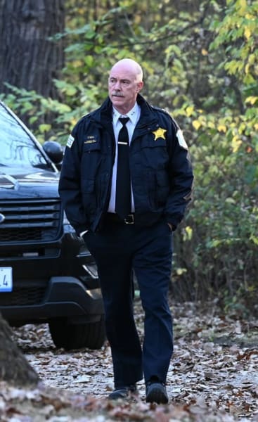 Chief O'Neal -tall - Chicago PD Season 10 Episode 9