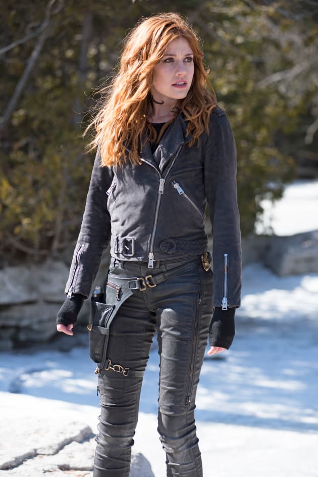 The Woods Have Eyes - Shadowhunters Season 2 Episode 16