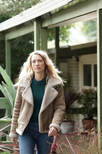 Eve's Decision - La Brea Season 2 Episode 7