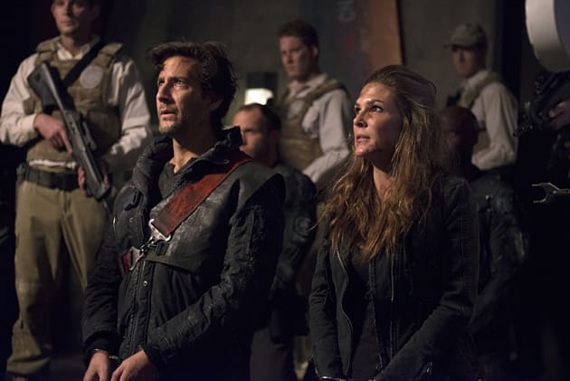 Kane and Abby Captured - The 100