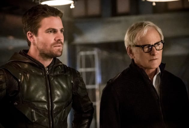 The Two Most Serious Arrowverse Characters The Flash Season 4