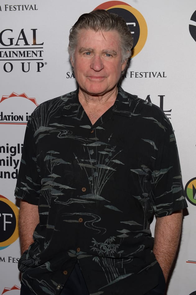 COLLAR -- Into the Wind Episode 416 -- Pictured: Treat Williams as  News Photo - Getty Images