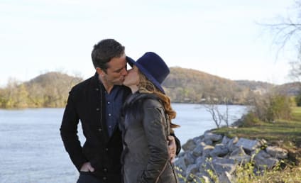 Nashville Picture Preview: You May Now Kiss The Bride!